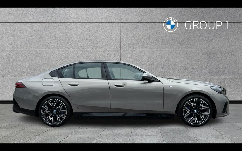 BMW i5 250Kw Edrive40 M Sport Pro 84Kwh Tech Grey #3
