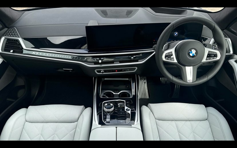 BMW X7 3.0 40D Mht M Sport Xdrive  #4