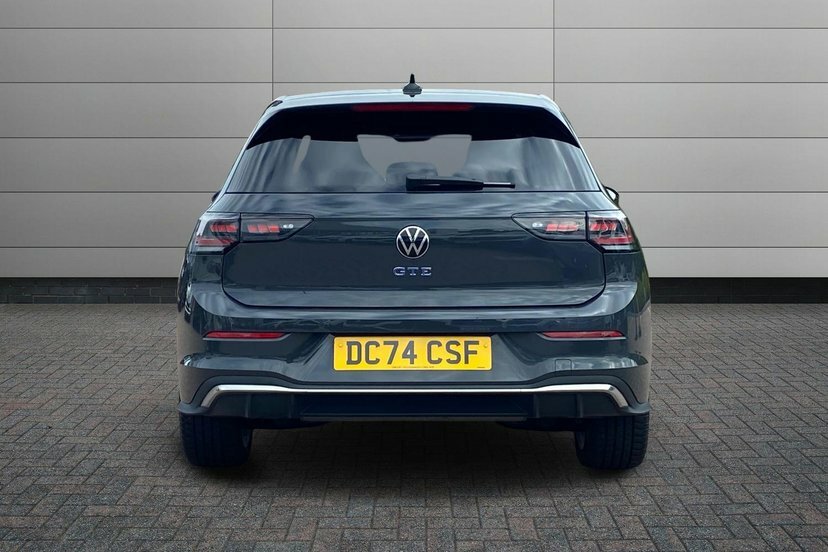 Volkswagen e-Golf 1.5 Tsi Ehybrid 19.7Kwh Style Hatchback Black #12
