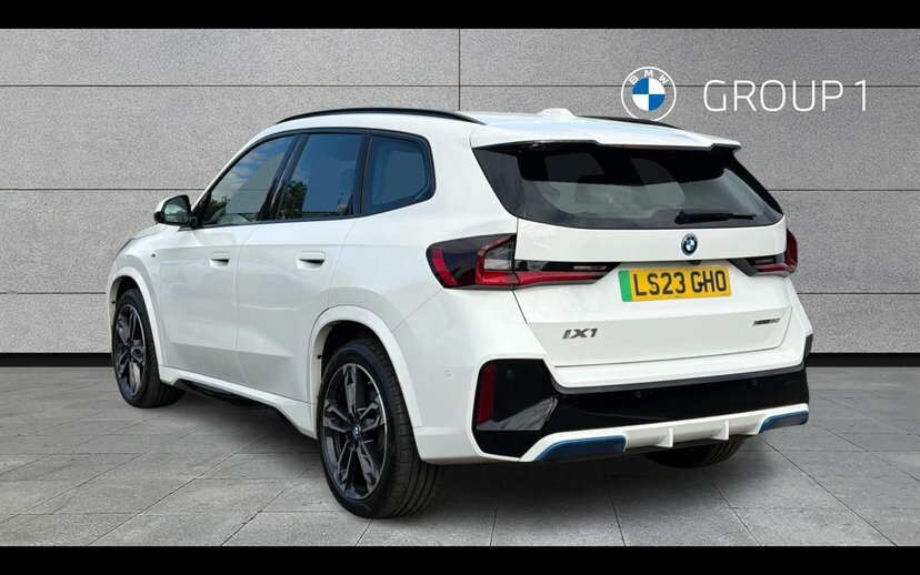 BMW iX1 Ix1 Xdrive30 M Sport White #2