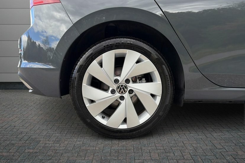 Volkswagen e-Golf 1.5 Tsi Ehybrid 19.7Kwh Style Hatchback Grey #5