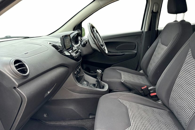 Ford KA+ 1.2 Ti-vct Zetec Hatchback 85 P Silver #2