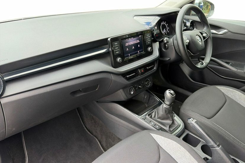 Skoda Fabia 1.0 Tsi Se Comfort Hatchback 95 Silver #2