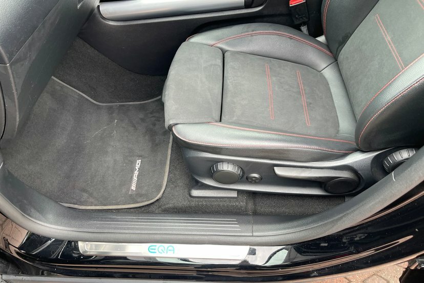 Mercedes-Benz EQA 250 66.5Kwh Amg Line Black #30
