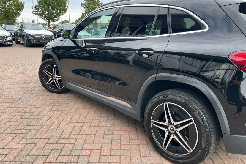 Mercedes-Benz EQA 250 66.5Kwh Amg Line Black #44