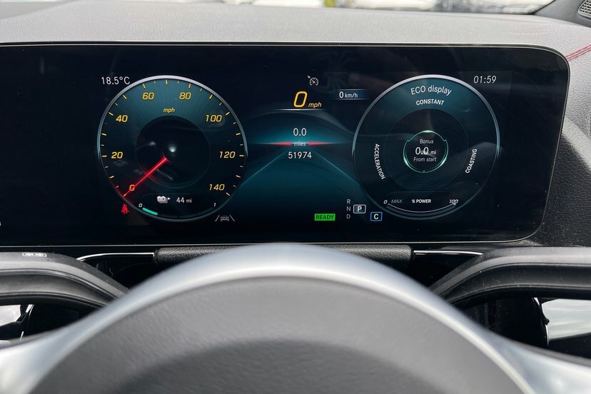 Mercedes-Benz EQA 250 66.5Kwh Amg Line Black #6