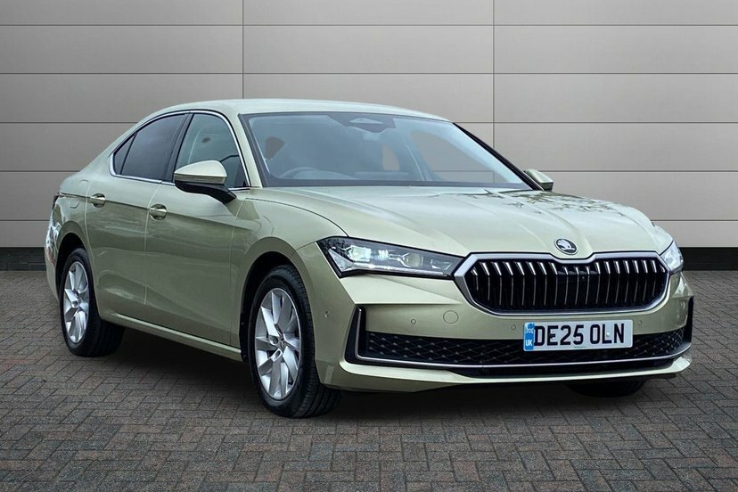 2025 Skoda Superb