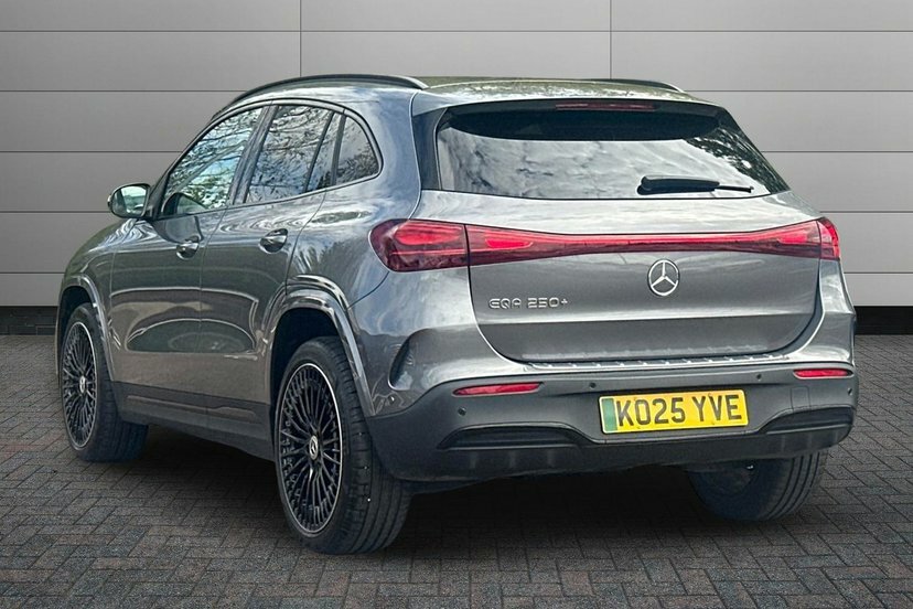 Mercedes-Benz EQA Eqa 250 Urban Edition Black #2