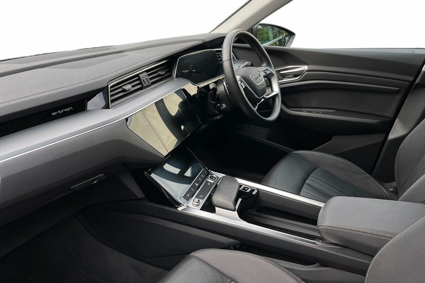 Audi Q8 e tron 50 Sport Suv Quattro 95Kwh 11Kw Black #2