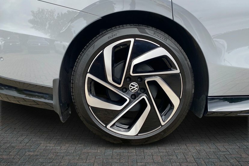 Volkswagen ID.7 Pro S 86Kwh Match Plus Tourer 2 Grey #5