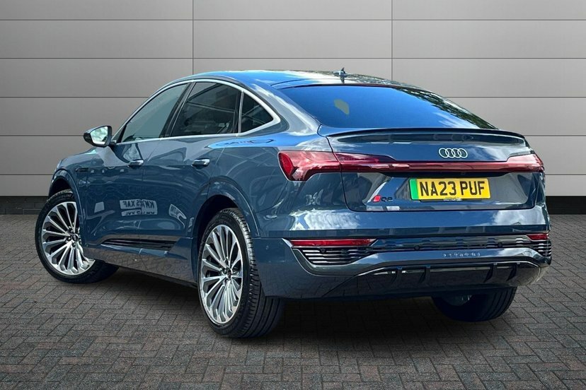 Audi Q8 e tron 55 S Line Sportback Quattro 114K Blue #3