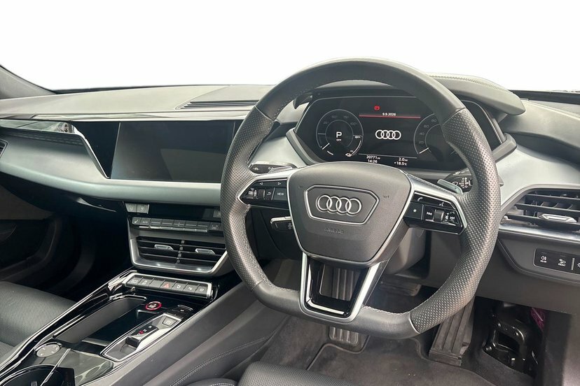 Audi E Tron GT 93.4Kwh Saloon Quattro 476 Ps Black #6