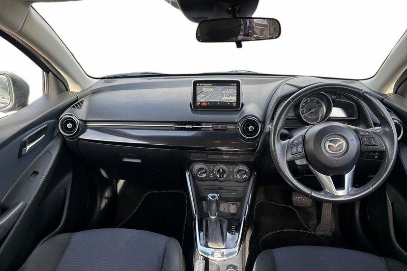 Mazda 2 1.5 Skyactiv-g Se-l Hatchback 90 Black #5