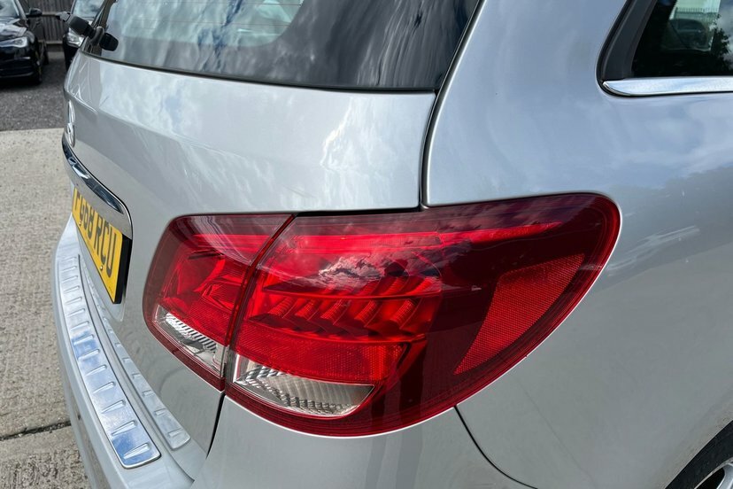 Mercedes-Benz B Class 1.6 B180 Exclusive Edition 7G-dct Grey #29