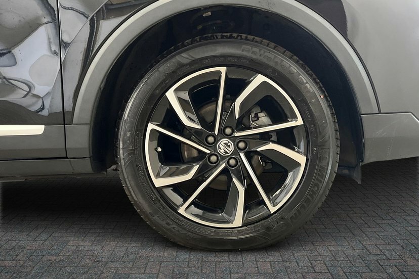 MG ZS 1.0 T-gdi Exclusive Suv 111 Ps Black #5