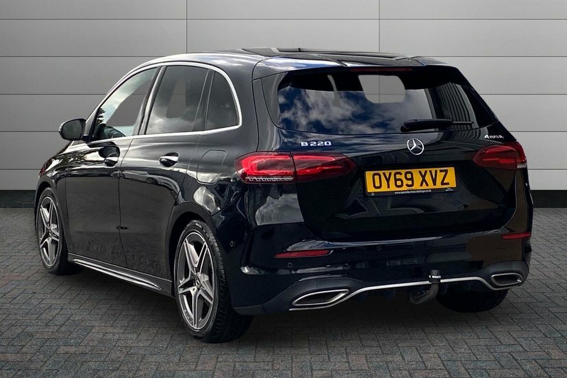 Mercedes-Benz B Class 2.0 B220 Amg Line Premium Mpv 7G-dct Black #2