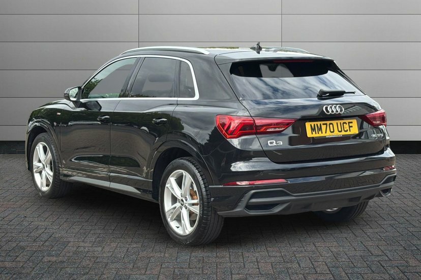 Audi Q3 1.5 Tfsi Cod 35 S Line Suv 150 Black #3