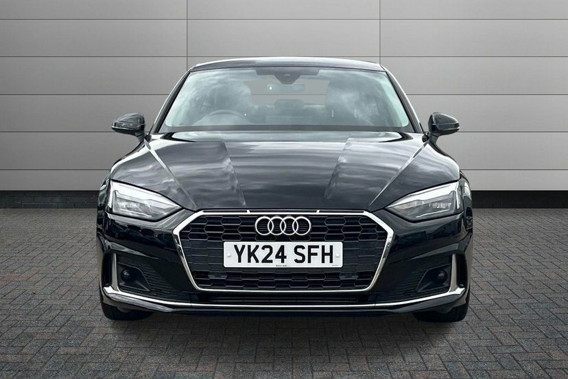 Audi A5 35 Tfsi Sport S Tronic 2024 Black #10