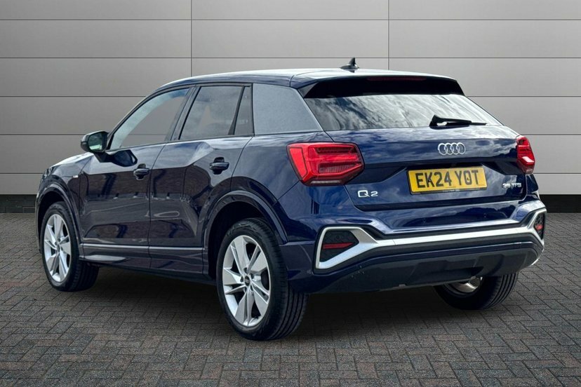 Audi Q2 1.5 Tfsi Cod 35 S Line Suv 150 Blue #3