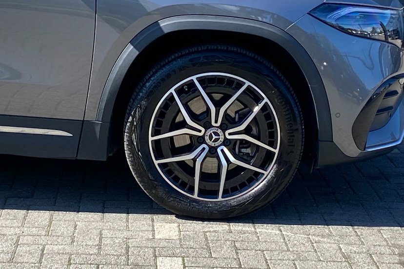 Mercedes-Benz EQA Eqa 250 70.5Kwh Amg Line Premium Suv Electr Grey #4