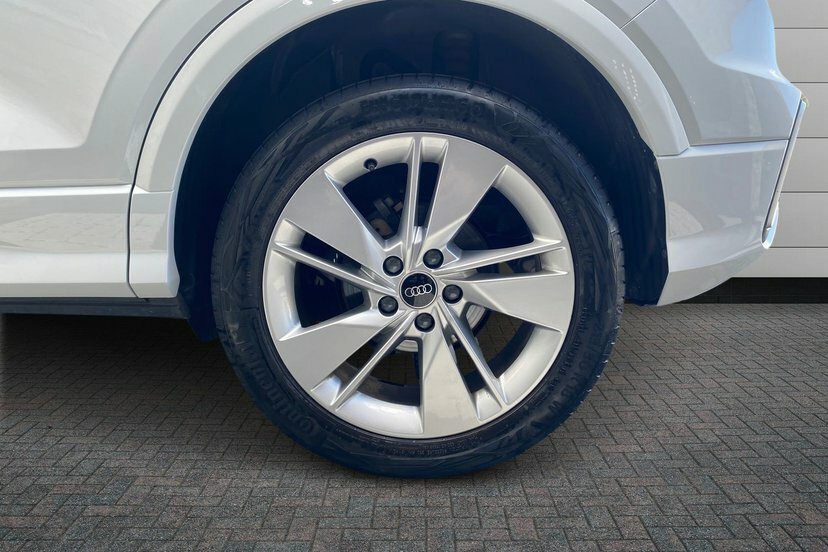 Audi Q2 1.5 Tfsi Cod 35 S Line Suv S Tronic 15 OW75KNZ White #5