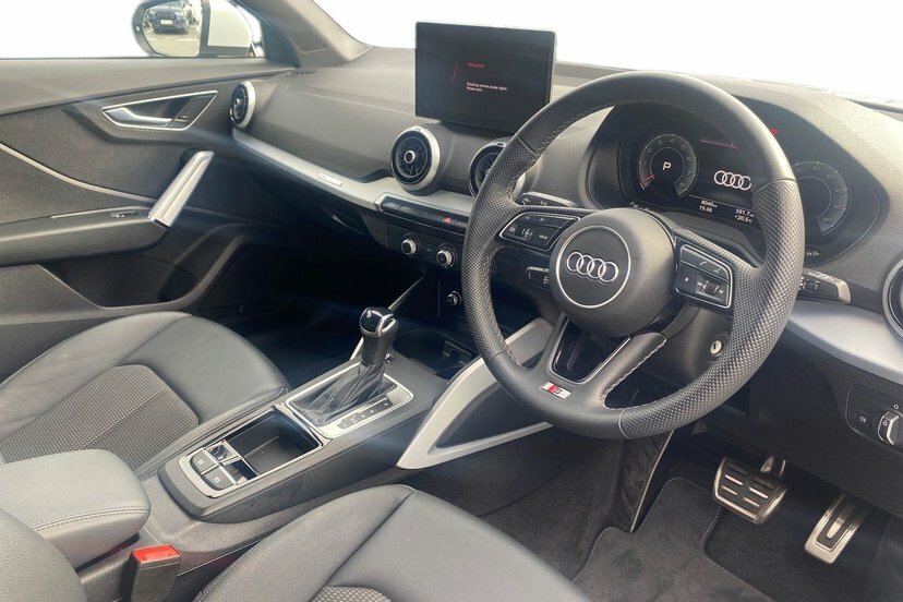 Audi Q2 1.5 Tfsi Cod 35 S Line Suv S Tronic 15 OW75GNZ White #6