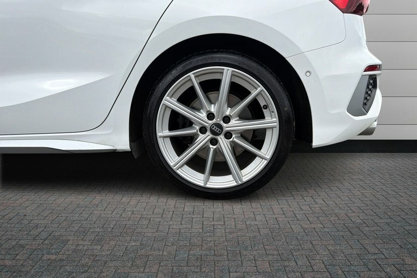 Audi S3 2.0 Tfsi Sportback S Tronic Quattro 31 White #5