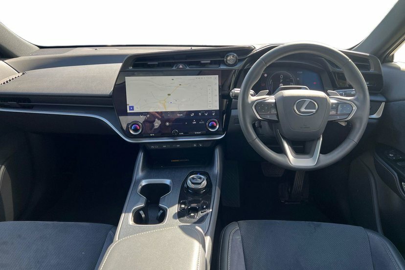 Lexus RZ 450E 71.4Kwh Takumi Suv Direct4 Black #6