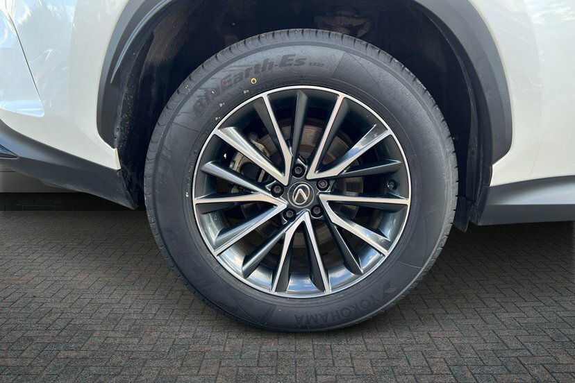 Lexus NX 2.5 450H 18.1Kwh Premium Suv Plug-in H White #5
