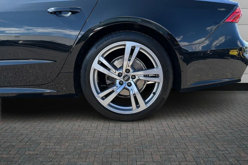 Audi A7 2.0 Tdi 40 S Line Sportback S Tronic Qu Black #5