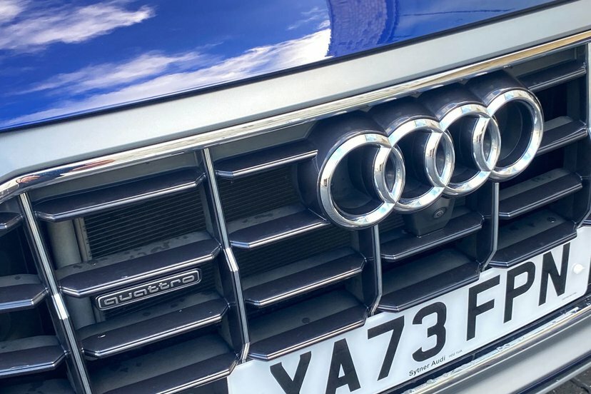 Audi Q8 Sq8 Black Edition Tfsi Quattro Blue #13