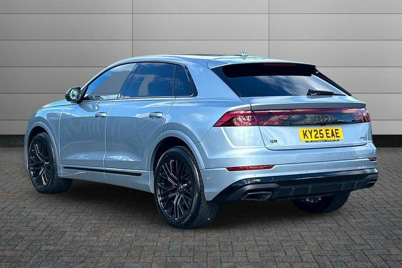 Audi Q8 3.0 Tdi V6 50 Black Edition Suv Tiptron Silver #3