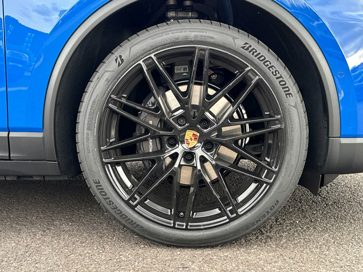 Porsche Macan 100Kwh Suv 360 Ps Blue #6
