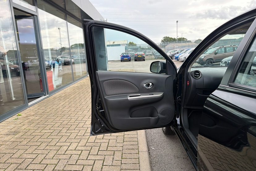Nissan Micra Micra Vibe Silver #19