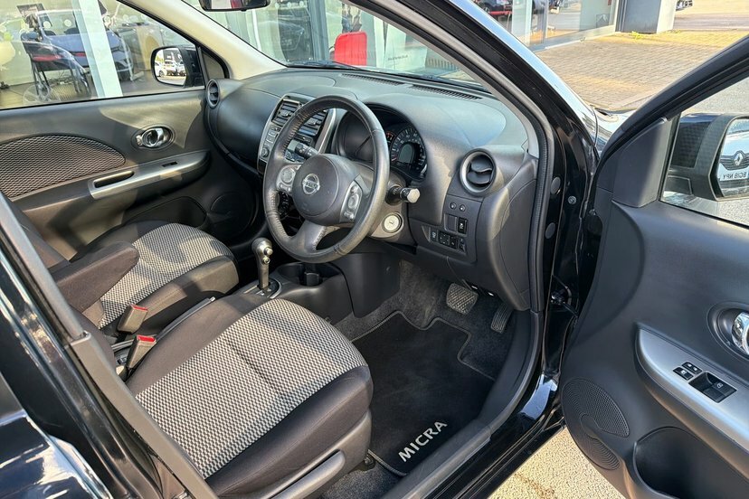 Nissan Micra Micra Vibe Silver #27