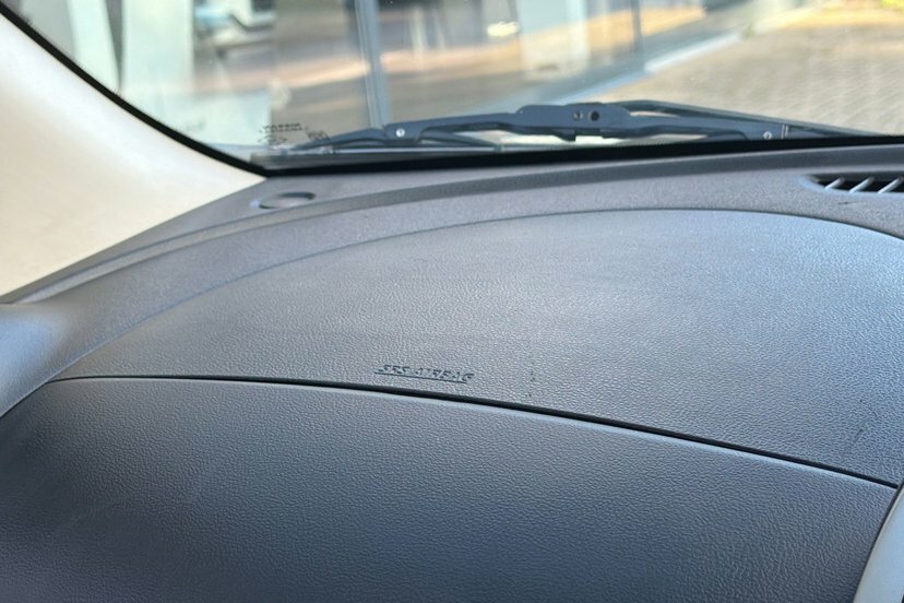 Nissan Micra Micra Vibe Silver #36
