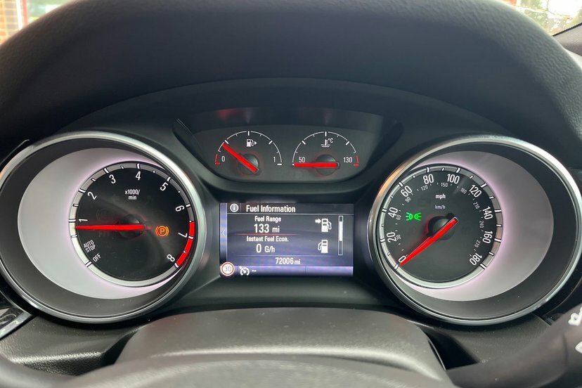 Vauxhall Insignia Insignia Sri Nav Td White #19