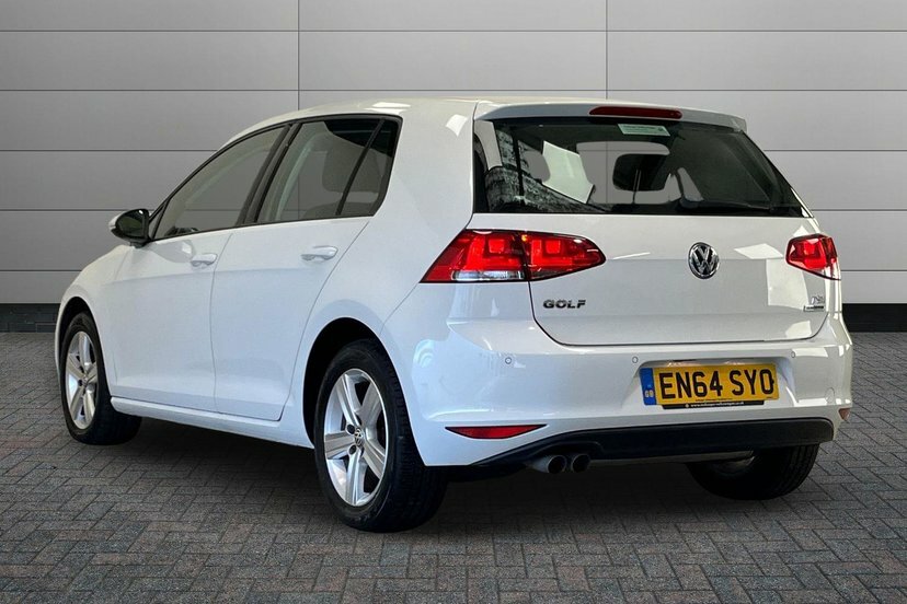 Volkswagen Golf 1.4 Tsi Bluemotion Tech Match Hatchback EN64SYO White #3