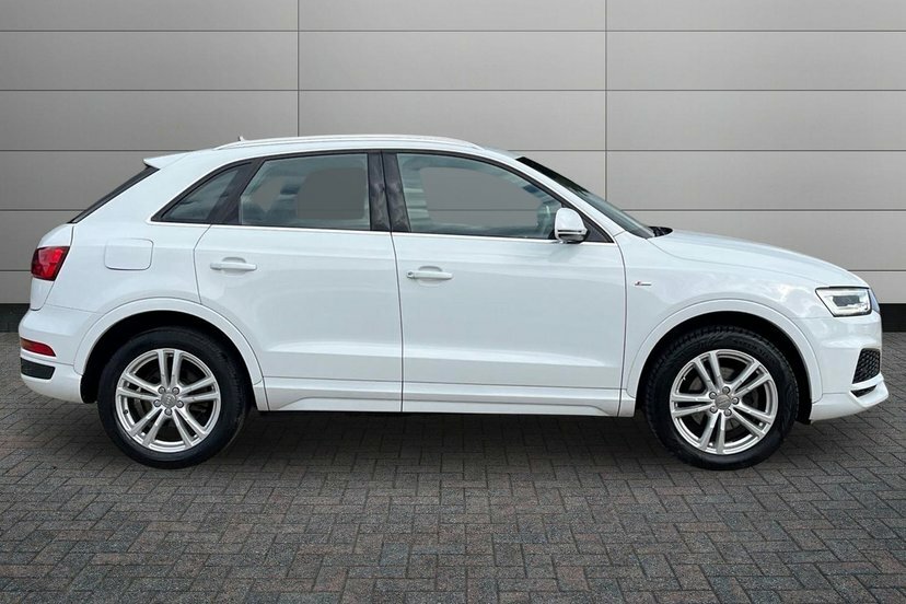 Audi Q3 1.4 Tfsi Cod S Line Edition #4