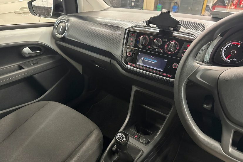 Volkswagen Up Mark 1 Facelift 2 2020 1.0 Gti White #24
