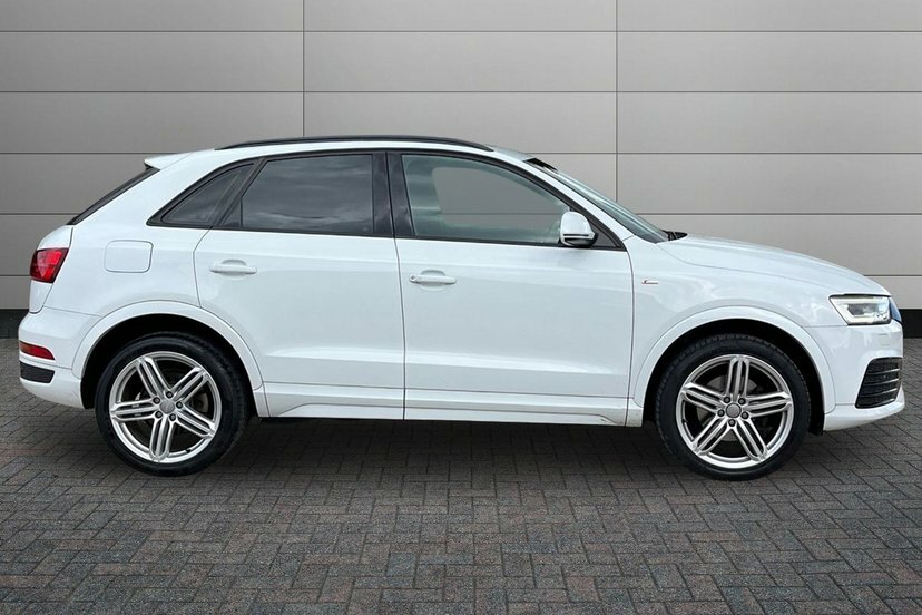 Audi Q3 1.4 Tfsi Cod S Line Suv S Tronic 150 P White #4