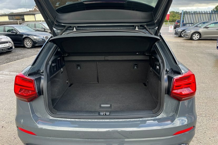 Audi Q2 Estate 30 Tdi S Line Black #9