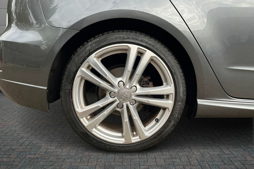 Audi A3 2.0 Tfsi S Line Sportback S Tronic Quat Grey #5