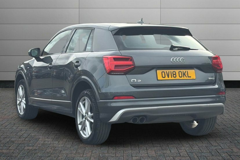 Audi Q2 1.4 Tfsi Cod S Line Suv S Tronic 150 P Grey #3