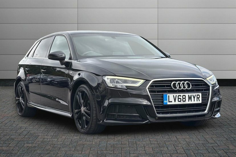 Audi A3 1.5 Tfsi Cod 35 S Line Sportback S Tron Black