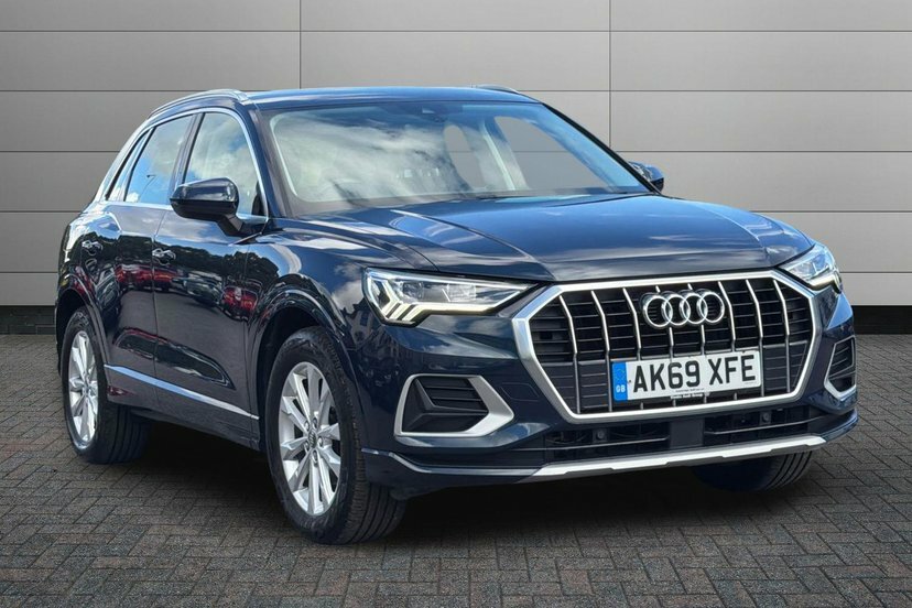 Audi Q3 1.5 Tfsi Cod 35 Sport Suv 150 P Blue