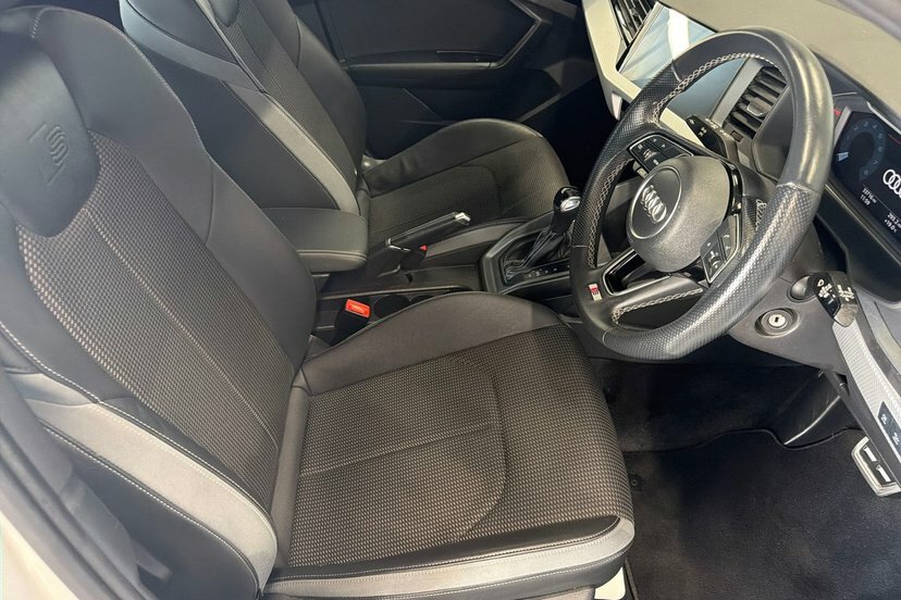 Audi A1 25 Tfsi Sport S Tronic Black #23