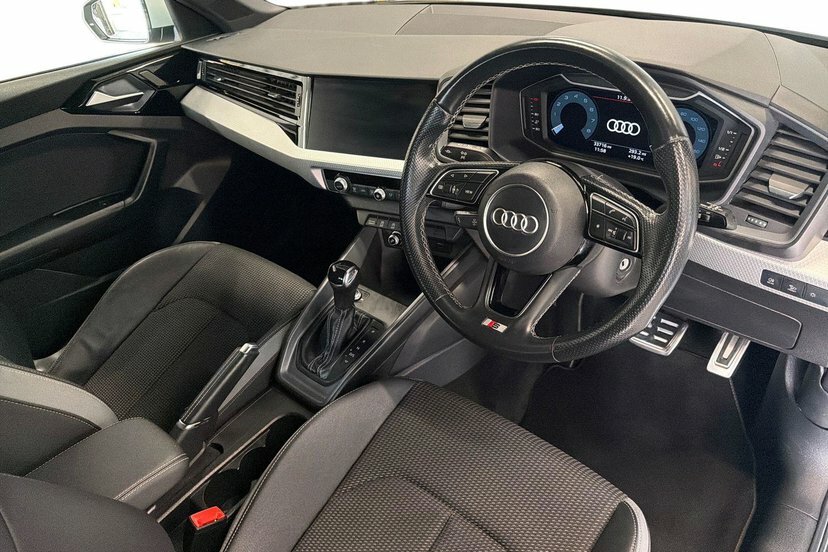 Audi A1 1.0 Tfsi 30 S Line Sportback S Tronic White #6