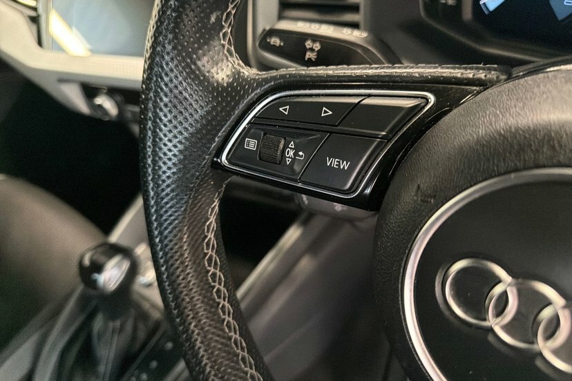 Audi A1 25 Tfsi Sport S Tronic Black #25