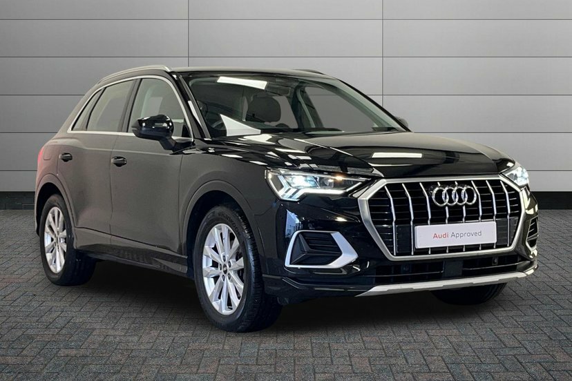 Audi Q3 1.5 Tfsi Cod 35 Sport Suv 150 P Black